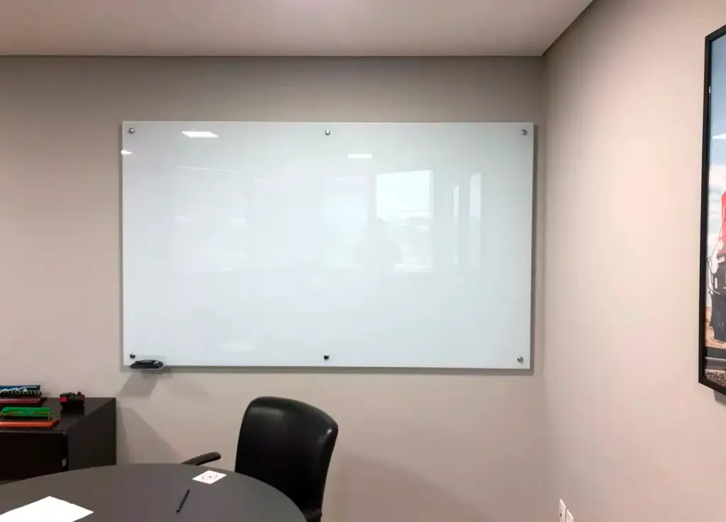 Lousa de vidro branca Fortaleza